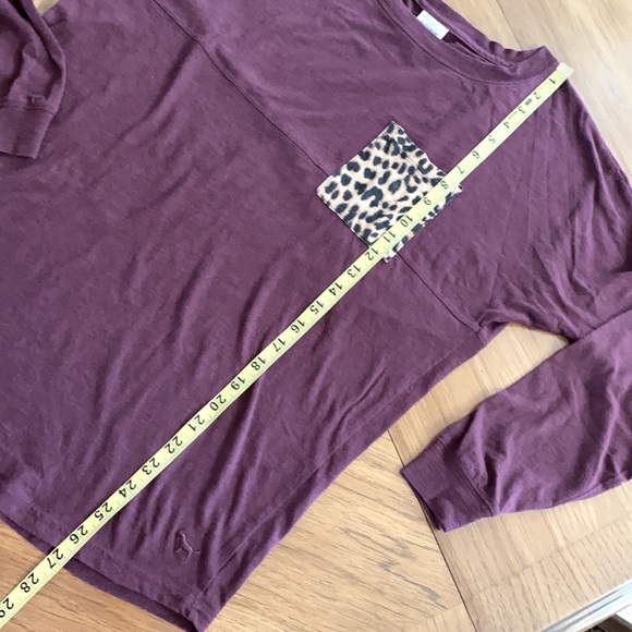 PINK VICTORIA’S SECRET LEOPARD POCKET T-SHIRT - Picture 9 of 10